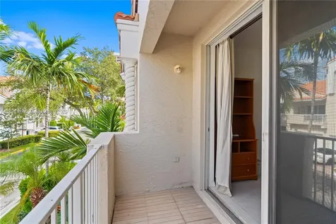 21396 Marina Cove Circle Aventura FL 33180