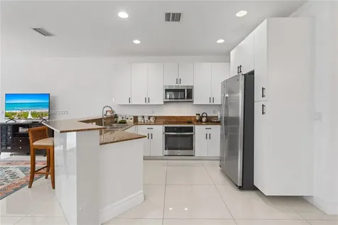 21396 Marina Cove Circle Aventura FL 33180