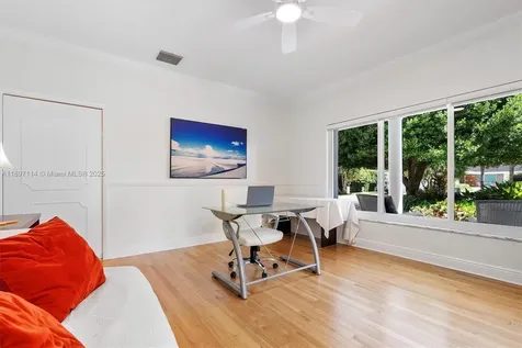 9800 NE 13th Avenue Miami Shores FL 33138