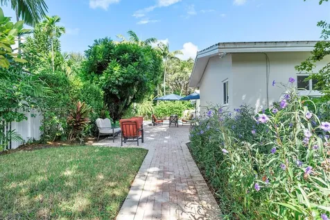 9800 NE 13th Avenue Miami Shores FL 33138