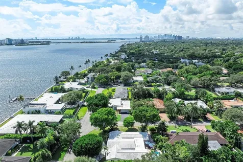 9800 NE 13th Avenue Miami Shores FL 33138
