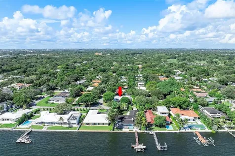 9800 NE 13th Avenue Miami Shores FL 33138