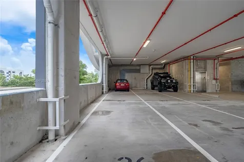 2655 S Bayshore Coconut Grove FL 33133