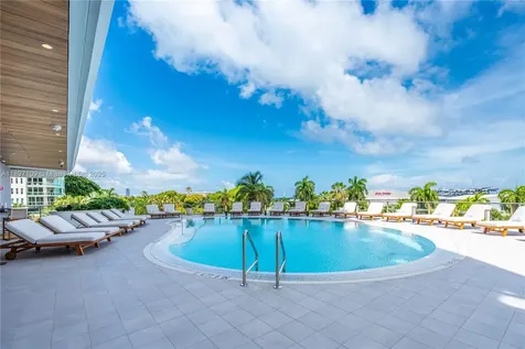 2655 S Bayshore Coconut Grove FL 33133