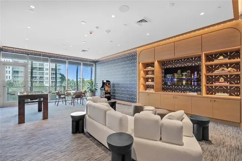 2655 S Bayshore Coconut Grove FL 33133