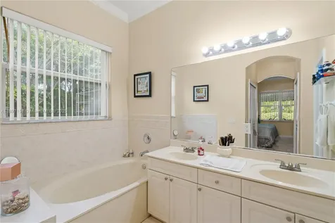 21551 SW 187th Avenue Miami FL 33187