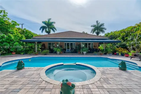 21551 SW 187th Avenue Miami FL 33187