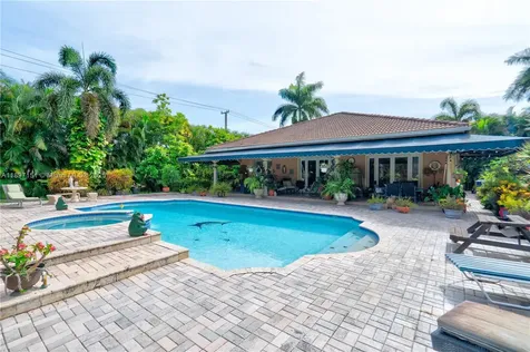 21551 SW 187th Avenue Miami FL 33187