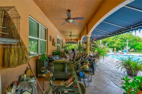 21551 SW 187th Avenue Miami FL 33187