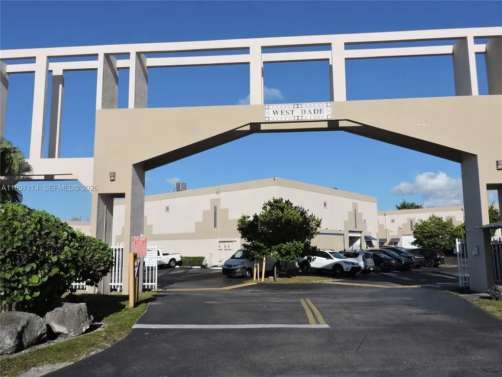 10431 NW 28th Street Doral FL 33172