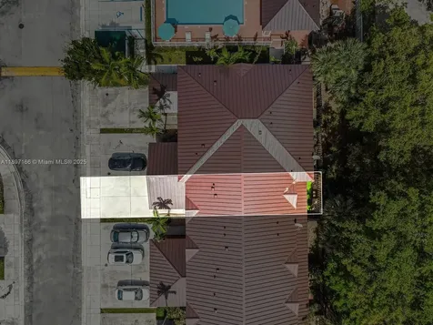 1061 NW 100th Avenue Pembroke Pines FL 33024