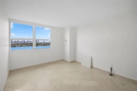 650 West Avenue Miami Beach FL 33139