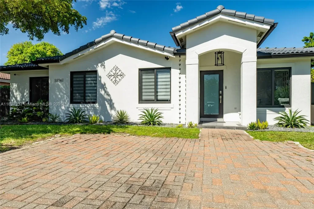 11381 SW 247th Terrace Homestead FL 33032