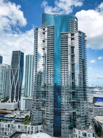 851 NE 1st Avenue Miami FL 33132