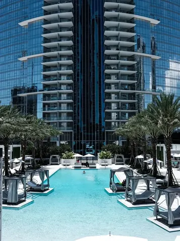 851 NE 1st Avenue Miami FL 33132