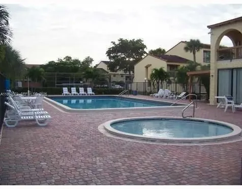 4091 Sierra Te Sunrise FL 33351