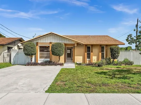17995 SW 105th Avenue Miami FL 33157