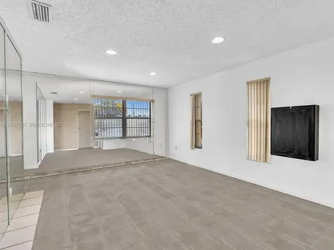 17995 SW 105th Avenue Miami FL 33157