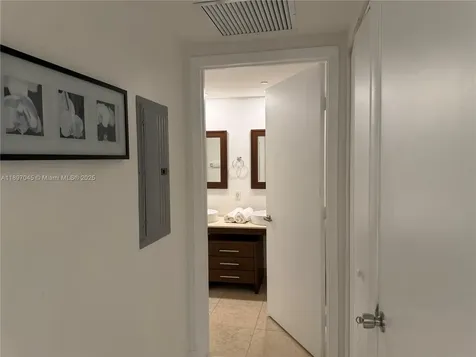485 Brickell Avenue Miami FL 33131