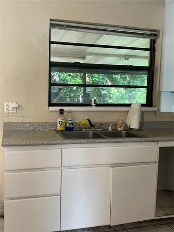 6261 SW 6th Street Miami FL 33144