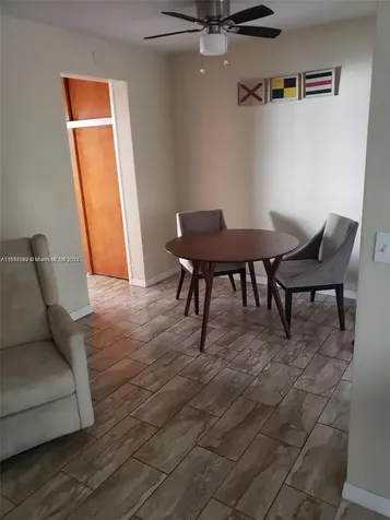 8040 Tatum Waterway Drive Miami Beach FL 33141
