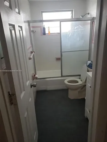 8040 Tatum Waterway Drive Miami Beach FL 33141