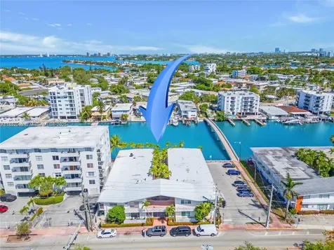 8040 Tatum Waterway Drive Miami Beach FL 33141