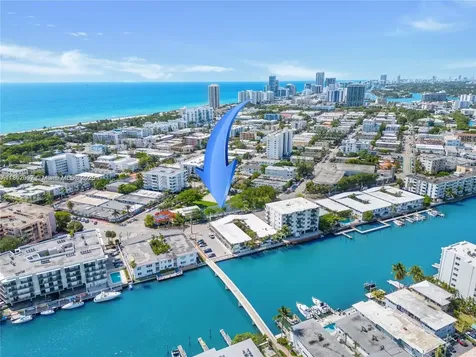 8040 Tatum Waterway Drive Miami Beach FL 33141