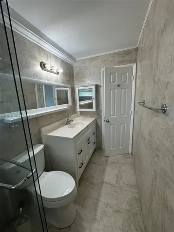 8040 Tatum Waterway Drive Miami Beach FL 33141