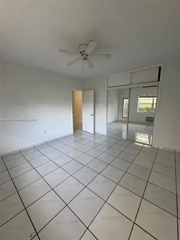 8040 Tatum Waterway Drive Miami Beach FL 33141