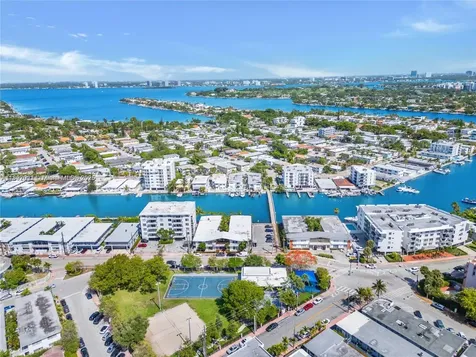 8040 Tatum Waterway Drive Miami Beach FL 33141