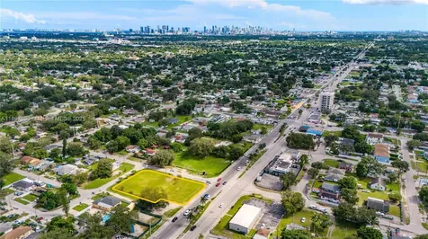 8901 NW 22nd Avenue Miami FL 33147