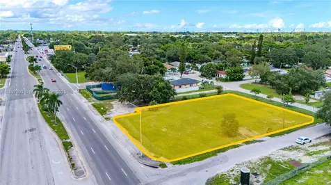 8901 NW 22nd Avenue Miami FL 33147