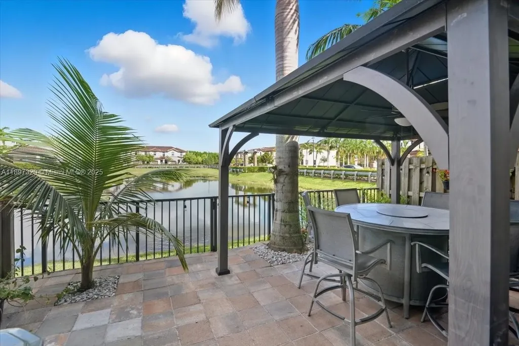 8929 NW 183rd Street Hialeah FL 33018