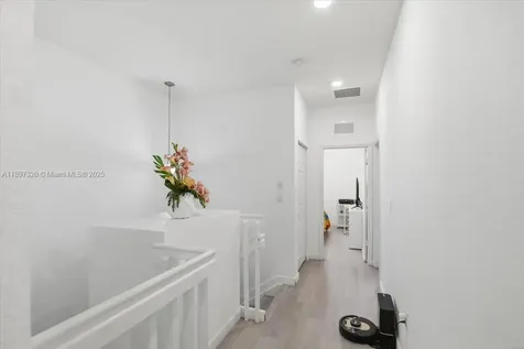 8929 NW 183rd Street Hialeah FL 33018