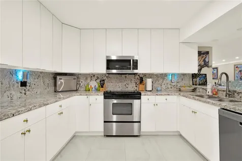 11378 SW 86th Lane Miami FL 33173