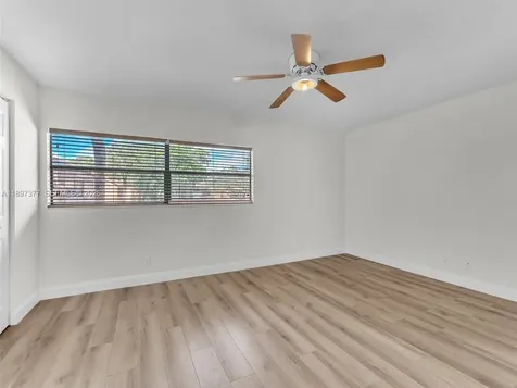 3065 NW 48th Avenue Coconut Creek FL 33063