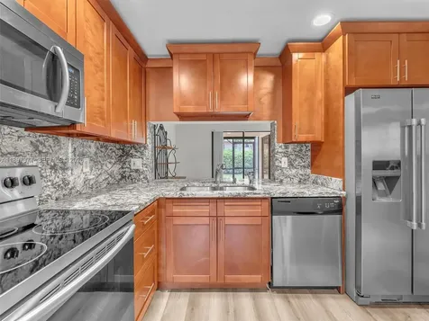 3065 NW 48th Avenue Coconut Creek FL 33063