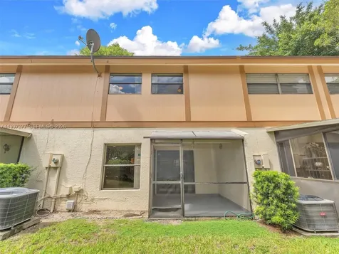 3065 NW 48th Avenue Coconut Creek FL 33063