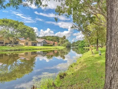 3065 NW 48th Avenue Coconut Creek FL 33063