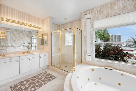 3699 NE 208th Terrace Aventura FL 33180