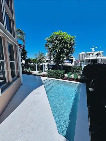 3699 NE 208th Terrace Aventura FL 33180