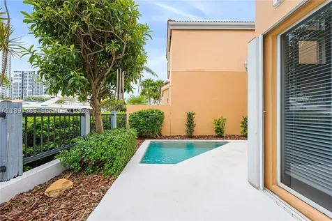 3699 NE 208th Terrace Aventura FL 33180