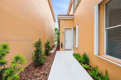 3699 NE 208th Terrace Aventura FL 33180