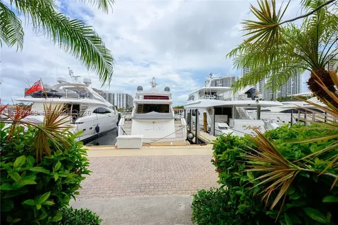 3699 NE 208th Terrace Aventura FL 33180