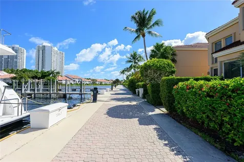 3699 NE 208th Terrace Aventura FL 33180