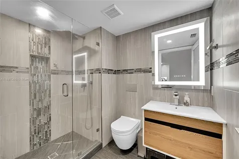 18578 Woodstream Drive Boca Raton FL 33498