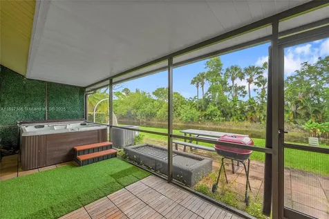 18578 Woodstream Drive Boca Raton FL 33498