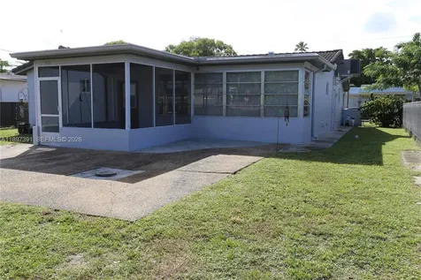 4233 Washington Street Hollywood FL 33021