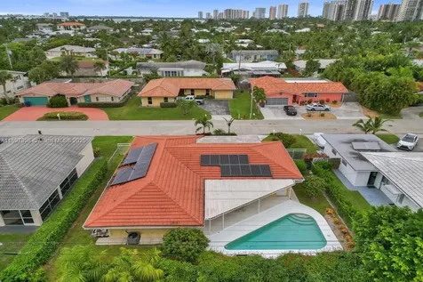 1221 Singer Drive Singer Island FL 33404